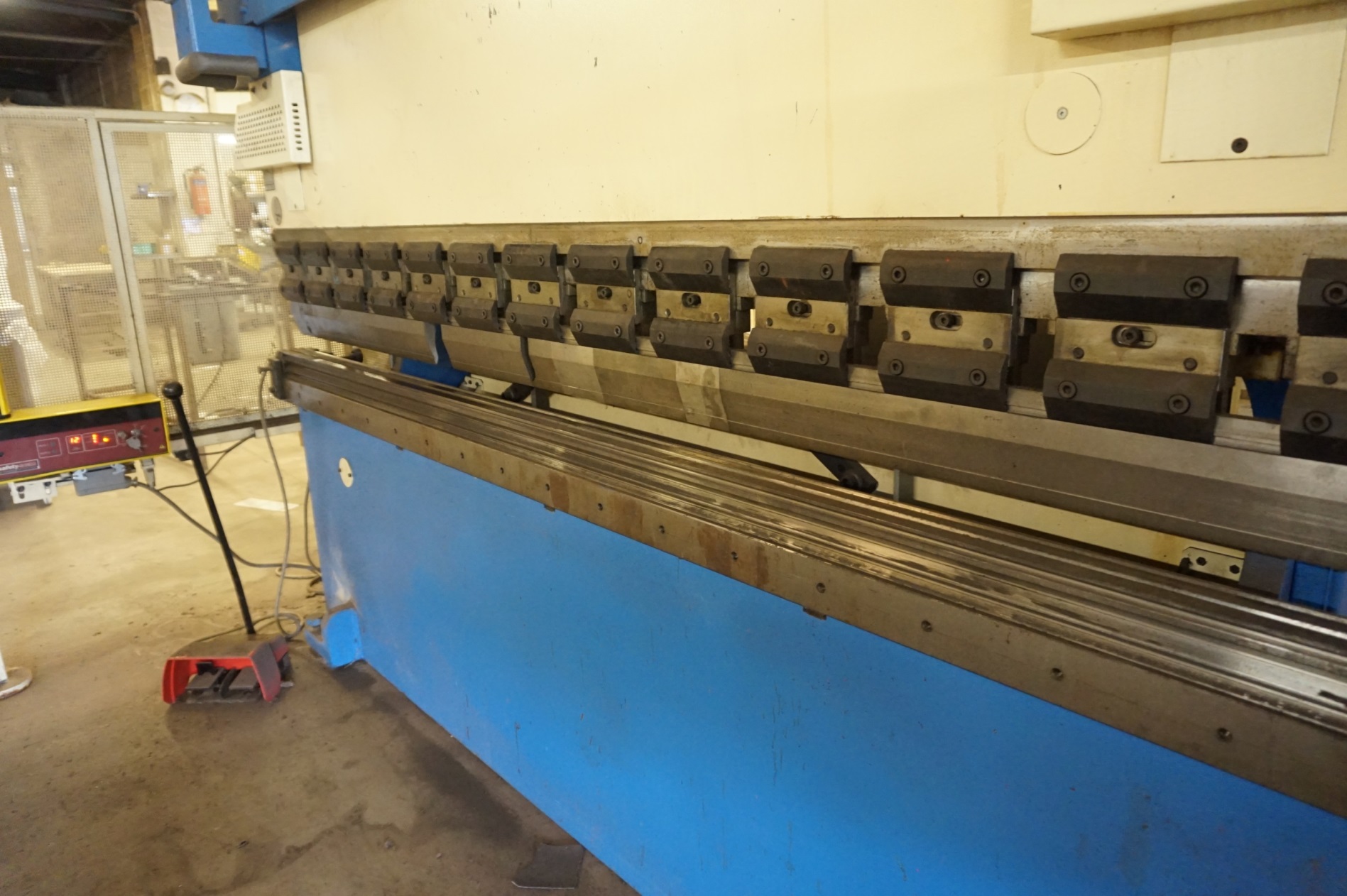 KINGSLAND KPT12560  1998